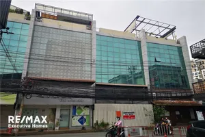 new-price-updated-2-storey-commercial-space-for-office-restaurant-and-cafe-in-thonglor-13-920071001-9469