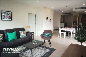 2bed-2bath-corner-unit-with-unblocked-pool-view-at-noble-remix-thonglor-for-rent-920071001-9553