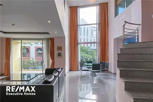 for-rentapartment-duplex-style-huge-2-bedrooms-sukhumvit-71bts-phrakanong-920071001-9910
