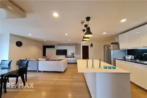 3bed-condo-with-balcony-in-phromphong-area-920071054-285