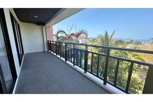affordable-newly-renovated-seaview-condo-in-rawai-foreign-freehold-opportunity-920081021-58