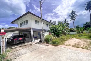 2-storey-modern-house-close-to-the-main-road-920121001-1362