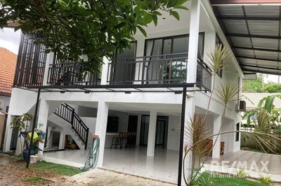 spacious-3br-2-level-home-in-lamai-with-expansive-yard-ec060-104