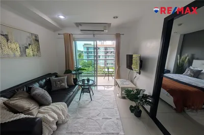 charming-one-bedroom-condo-at-siam-oriental-garden-2-pet-friendly-living-920471001-1626