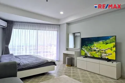 modern-1-bedroom-condo-with-stunning-views-in-view-talay-2-b-920471004-627