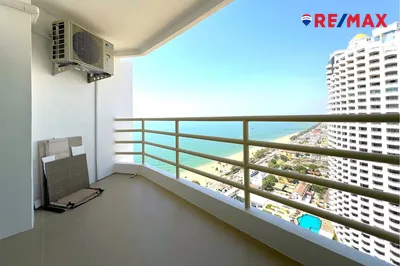 luxury-sea-view-condo-at-view-talay-8-freshly-renovated-unit-for-sale-920471006-133