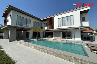 modern-7-bedroom-pool-villa-with-spectacular-views-in-huay-yai-920471009-139