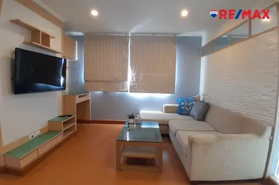 lumpini-condo-town-north-pattaya-1-bedroom-condo-for-sale-920471017-211