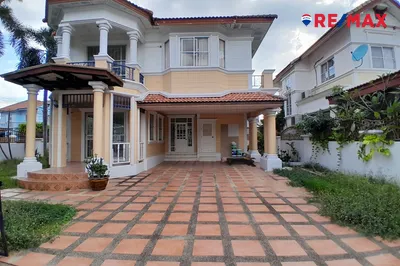 spacious-2-story-home-in-sukhumvit-11-prime-location-or-two-level-house-920471017-215